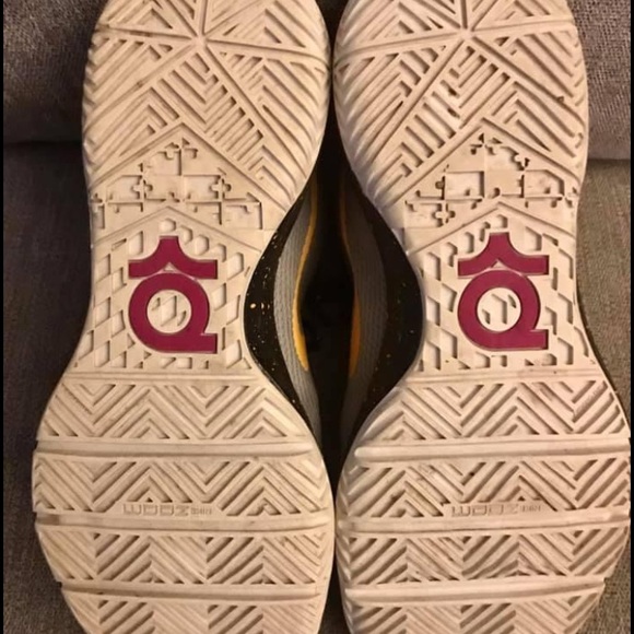 Nike KDTrey 5 III LMTD Men’s Sneaker (812558-090) - Picture 5 of 5